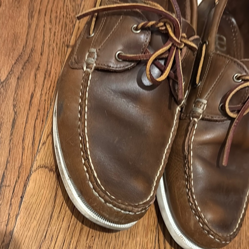 Allen Edmonds Maritime Men's Brown Leather Boat Shoes, size 12 D - Picture 4 of 15